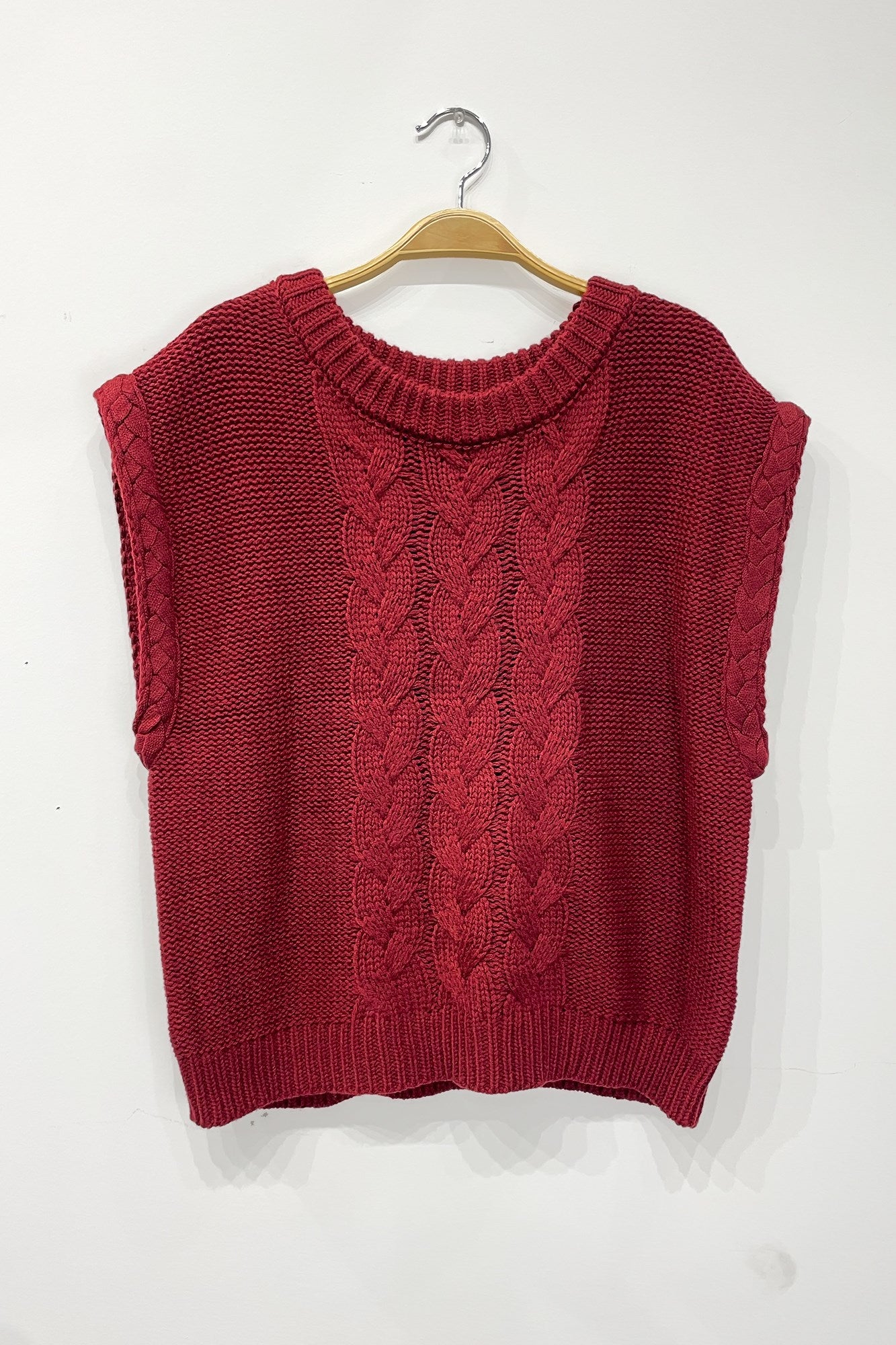 Cable Knit Sweater Vest