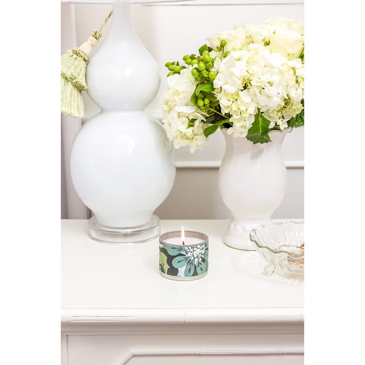 Greenleaf|Shimmering Snowberry Tin Candle