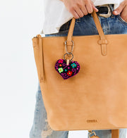 Consuela| Corazon Grande Charm