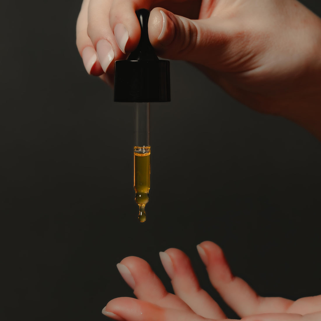 RC Depuffing Face Oil