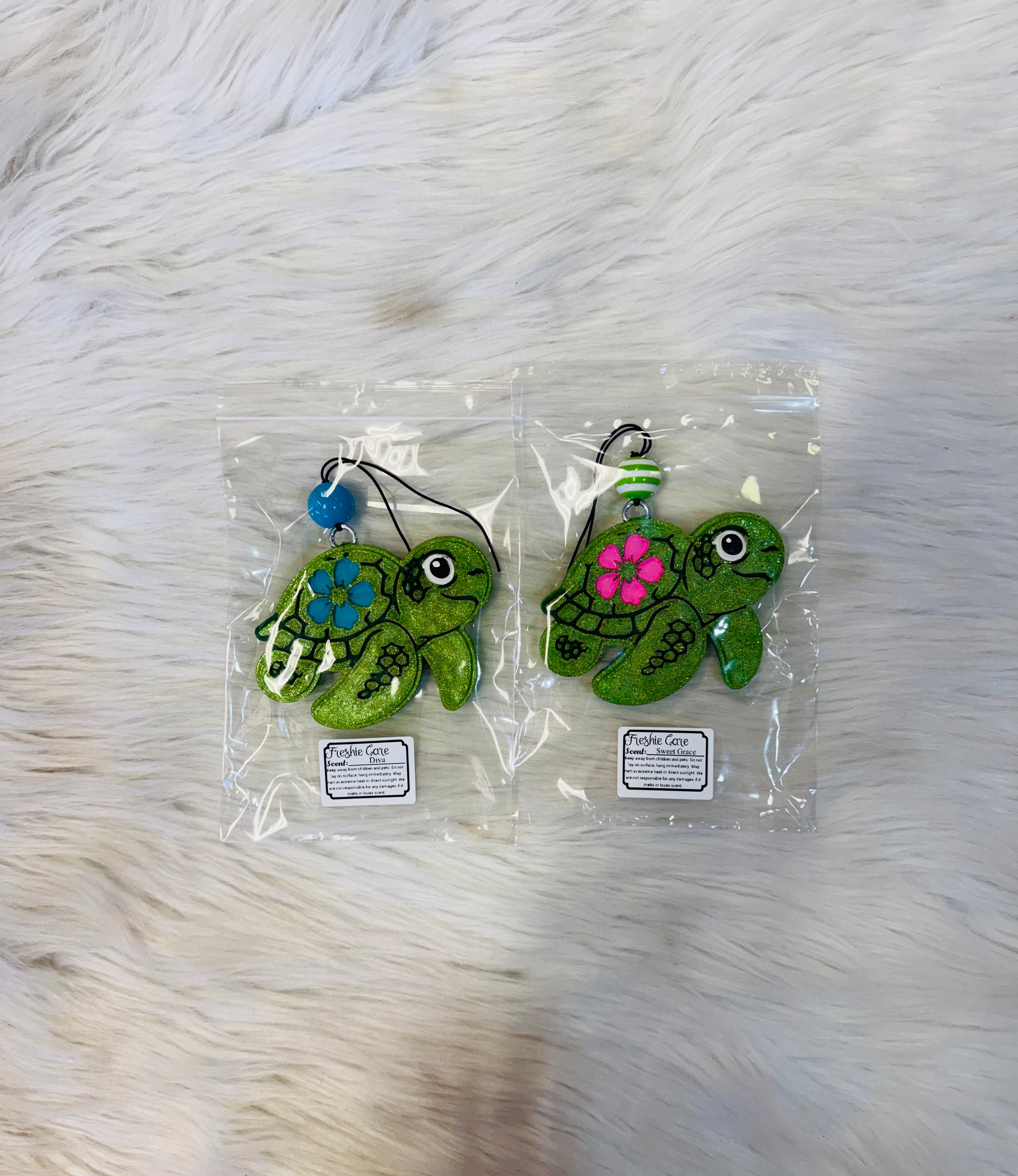 Turtle w/Flower Freshie