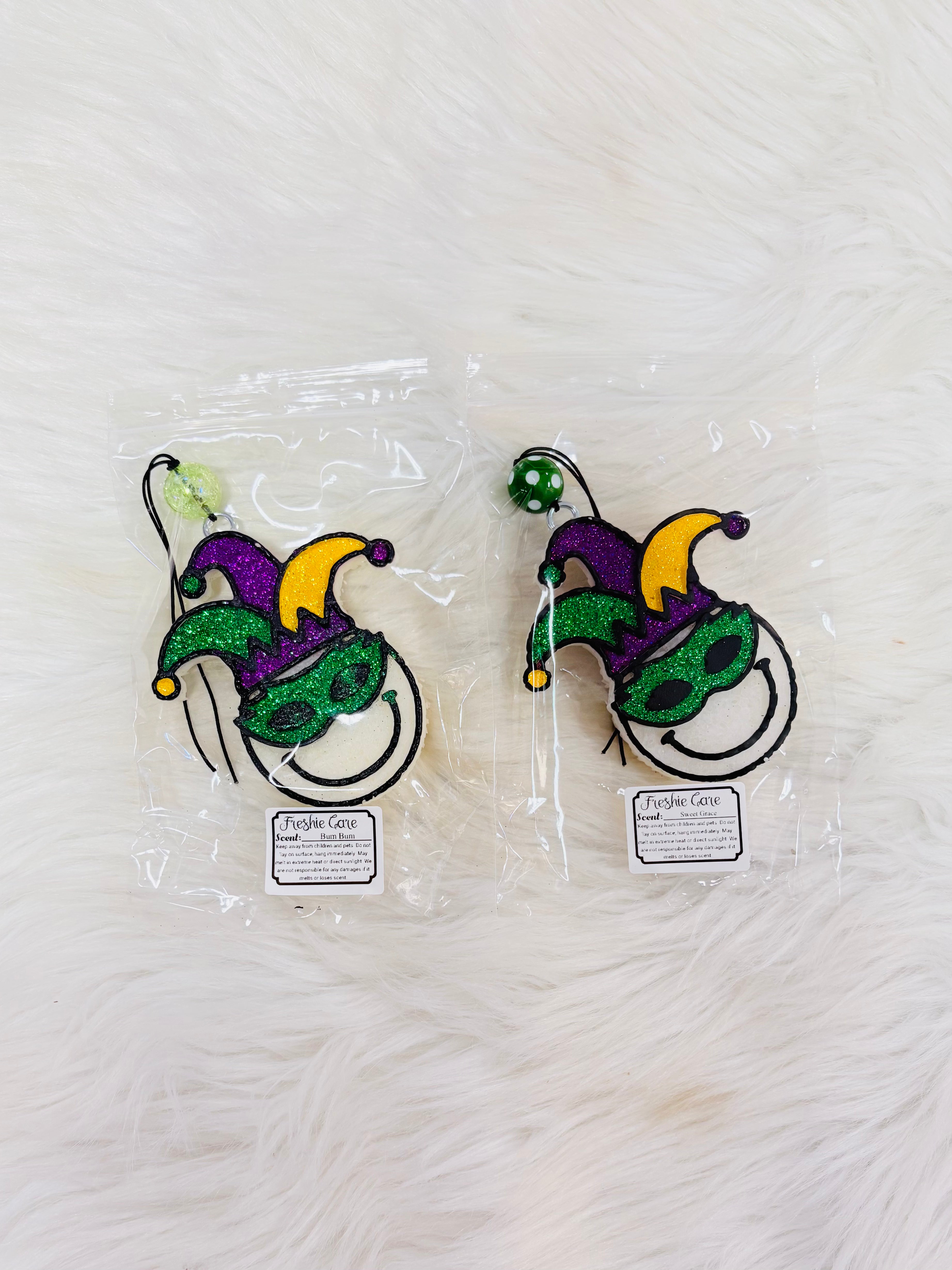 Smiley Jester Mask Freshie