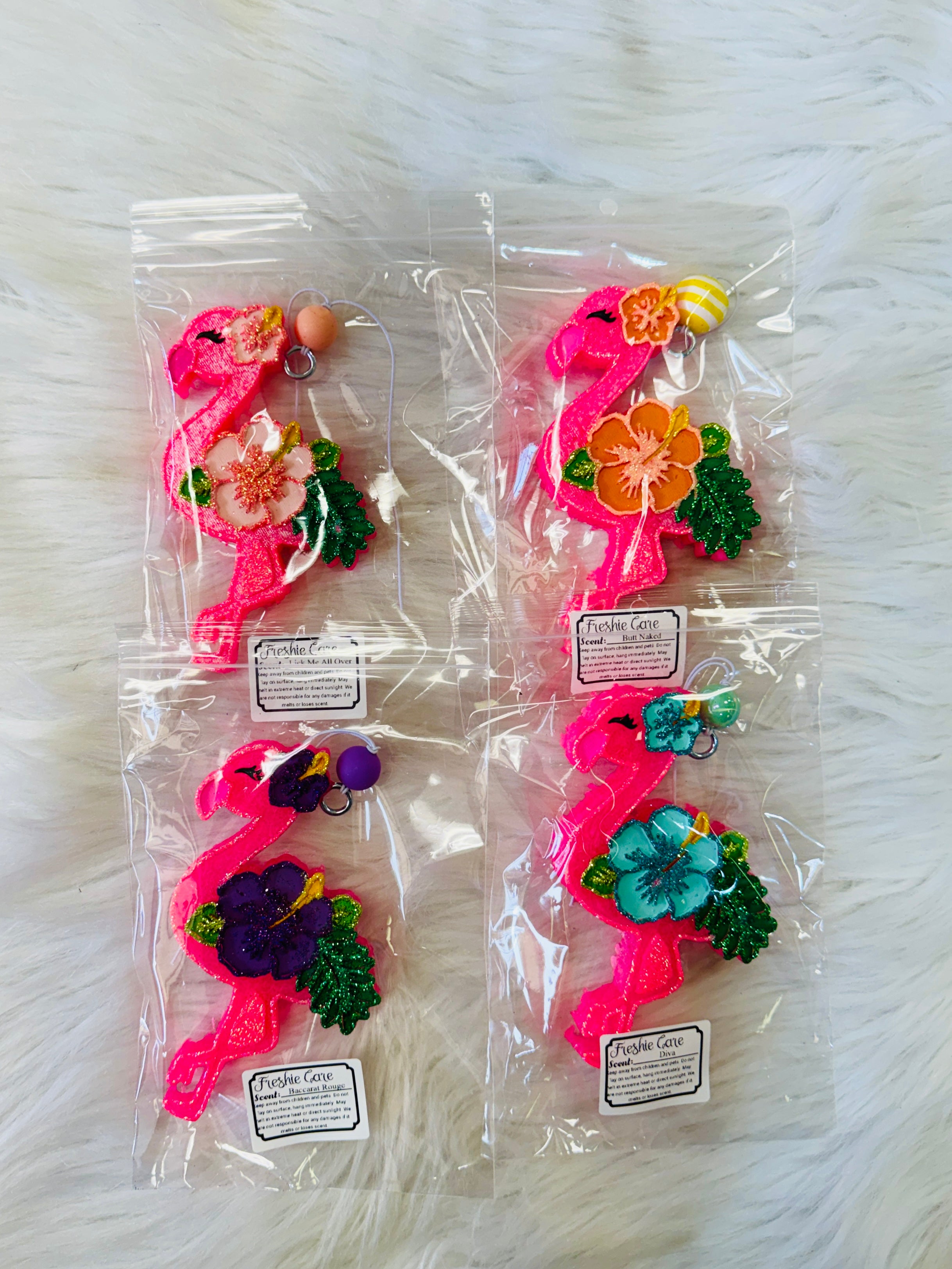 Flamingo w/Flowers Freshie