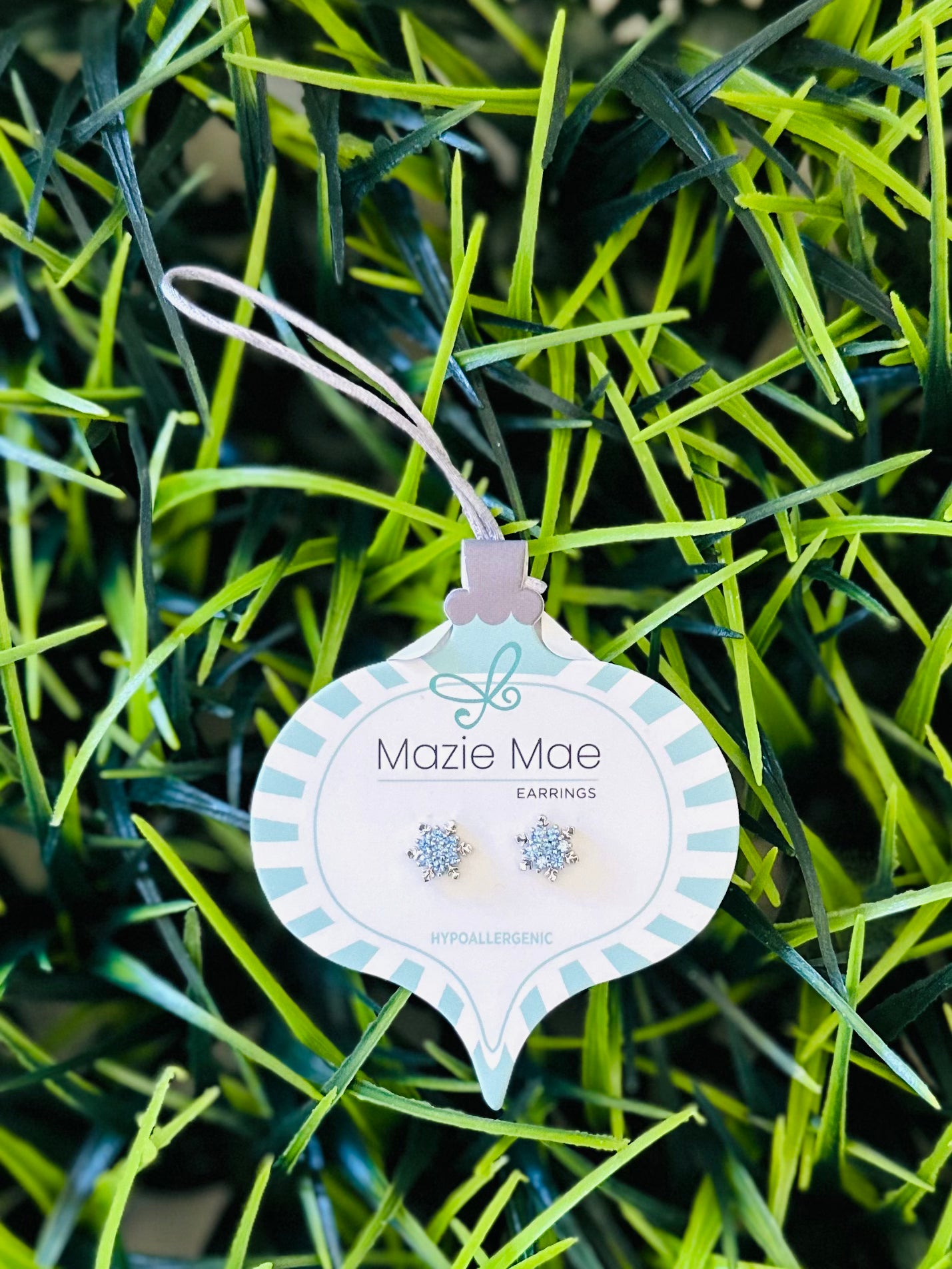 Mazie Mae Holiday Earrings