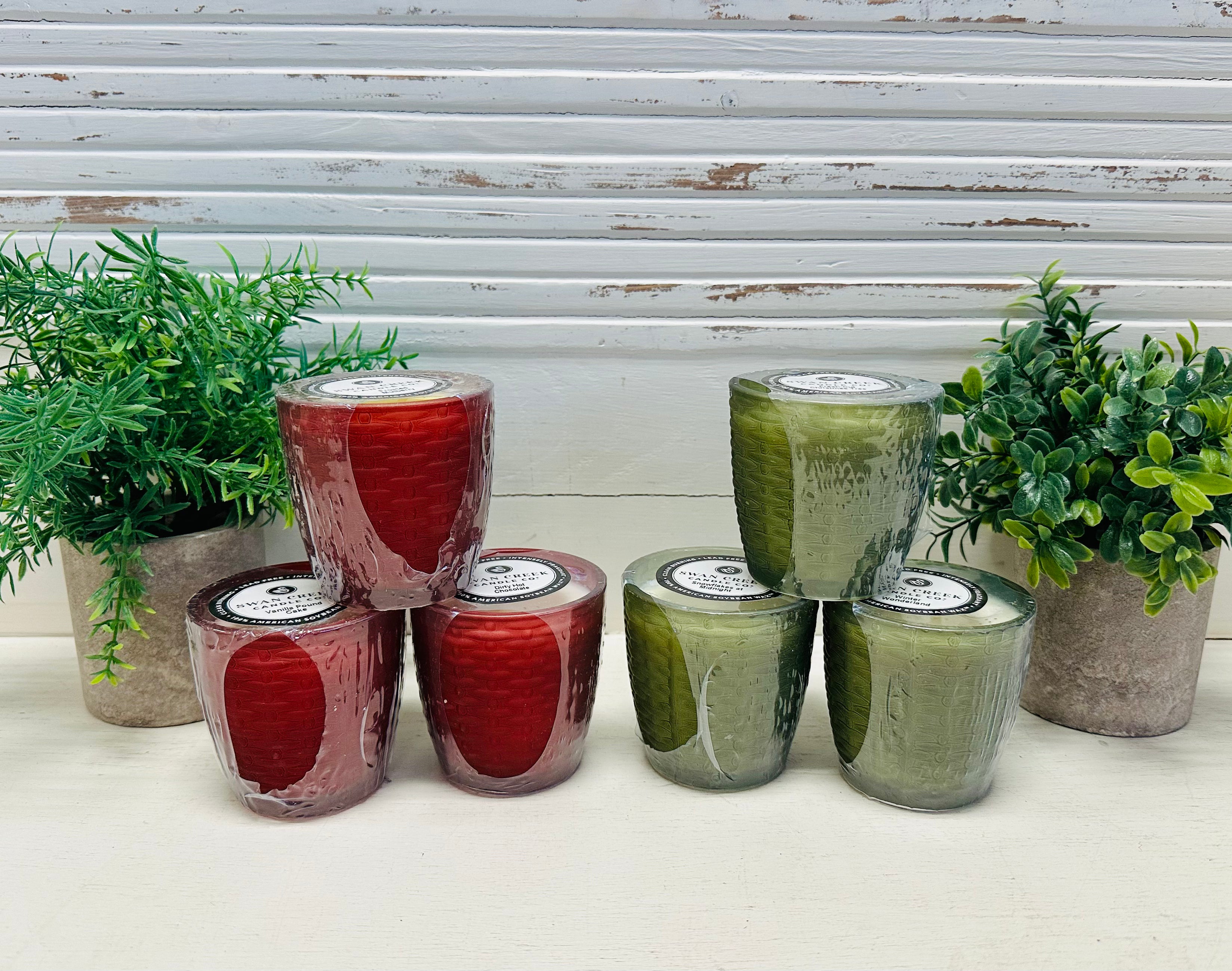 Swan Creek Frost Small Candle
