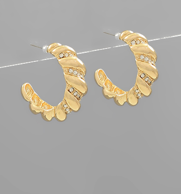 Pave & Macaroni Textured Hoops
