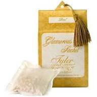Tyler Glamorous Sachet