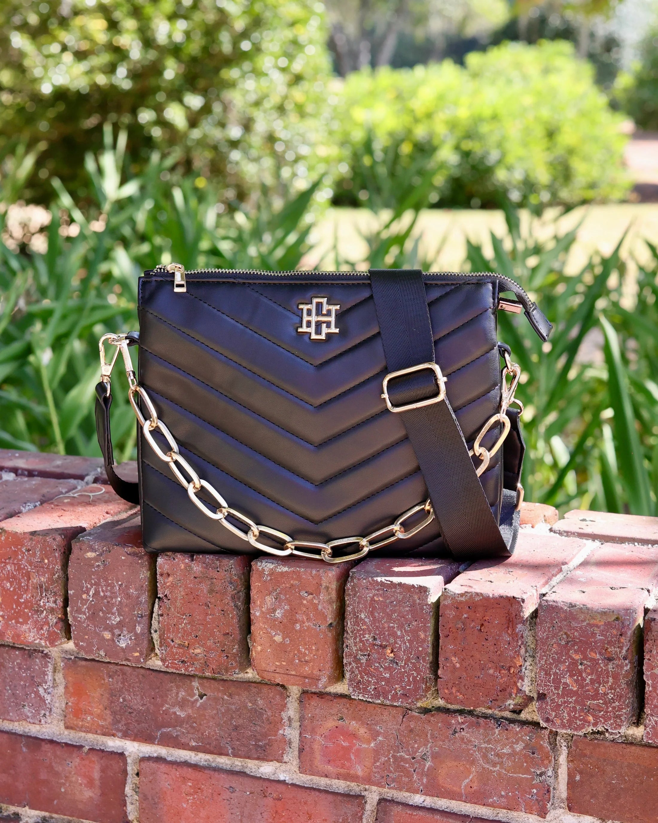 Caroline Hill| Ariana Crossbody