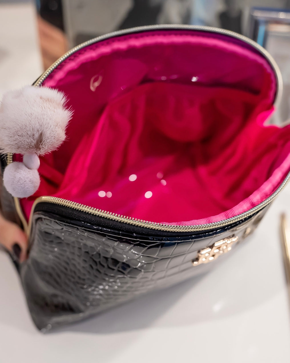 Caroline Hill| Capri Pouch