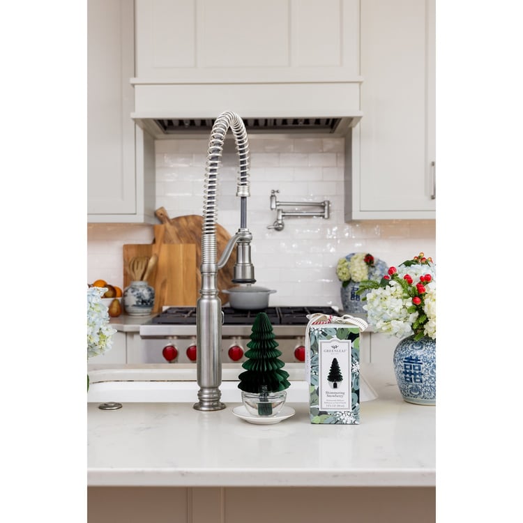 Greenleaf|Shimmering Snowberry Honeycomb Diffuser