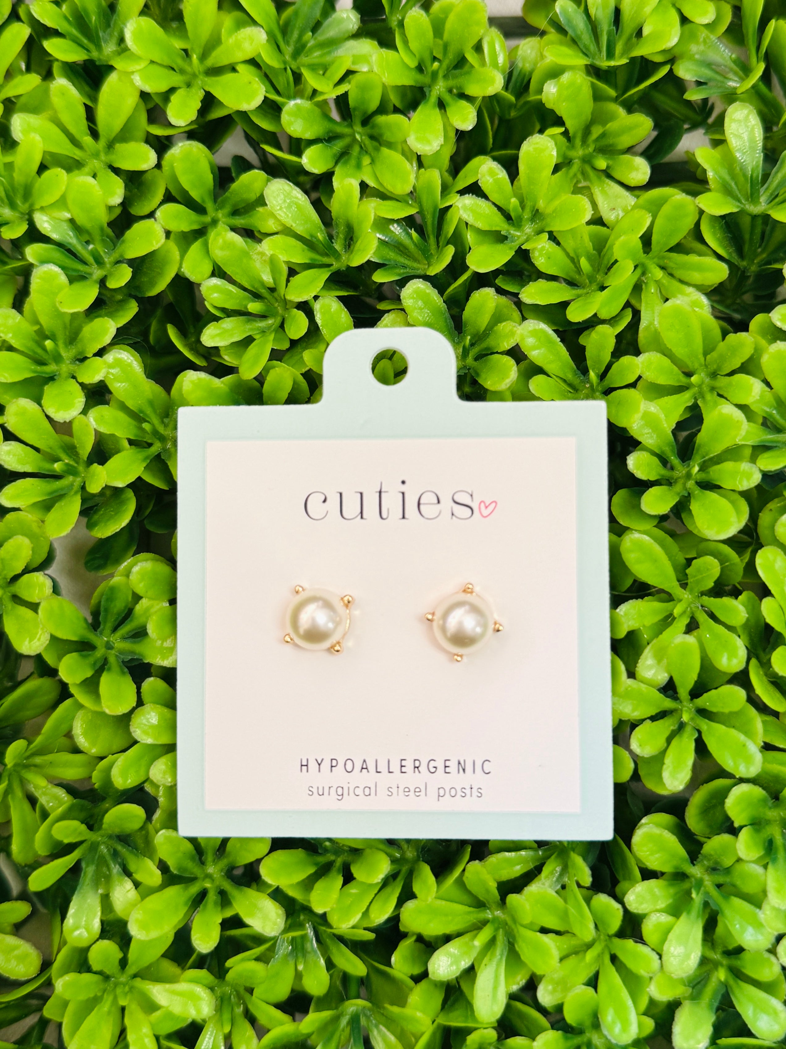 Cuties Pearl Earrings