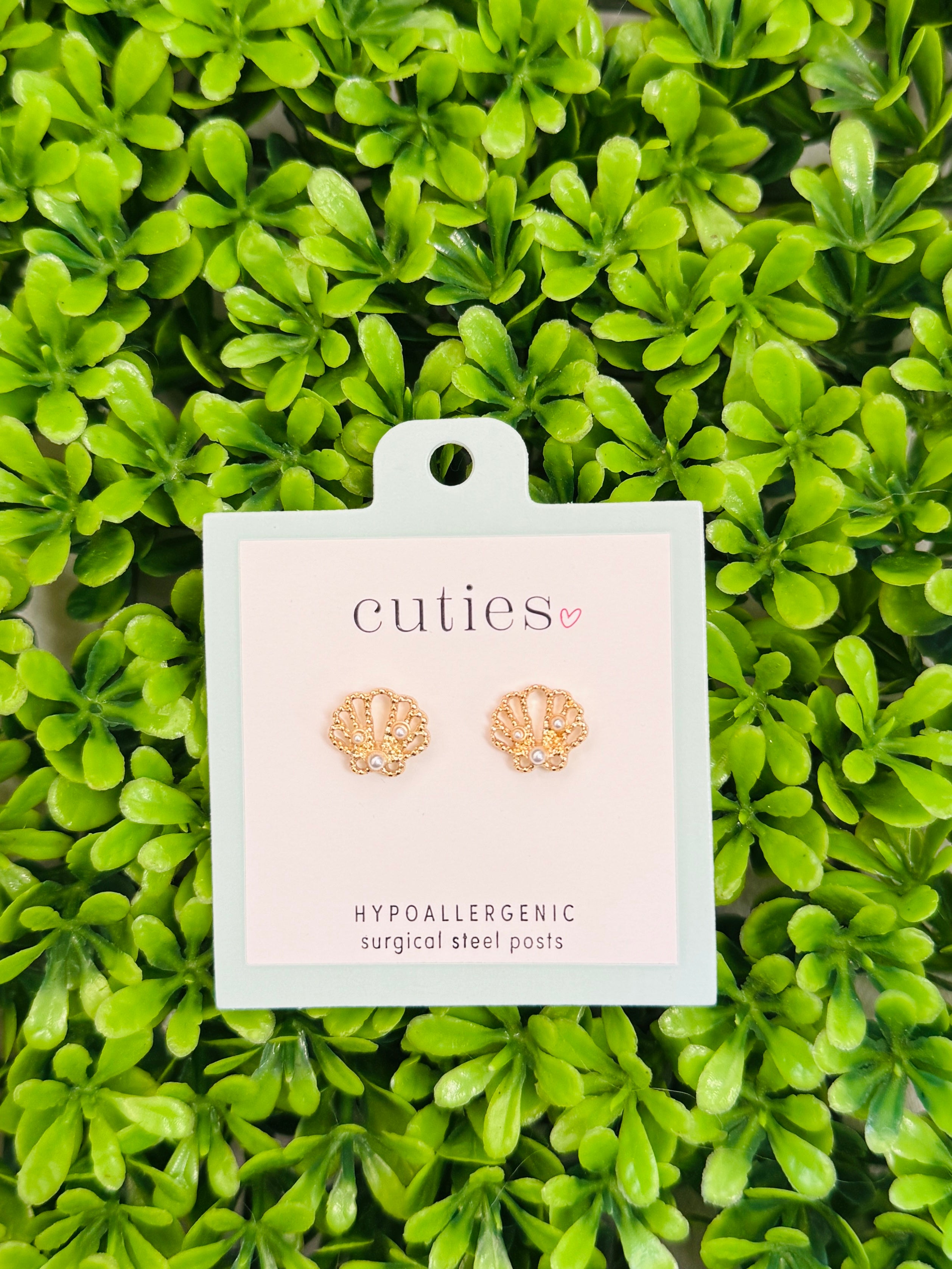 Cuties Pearl Earrings