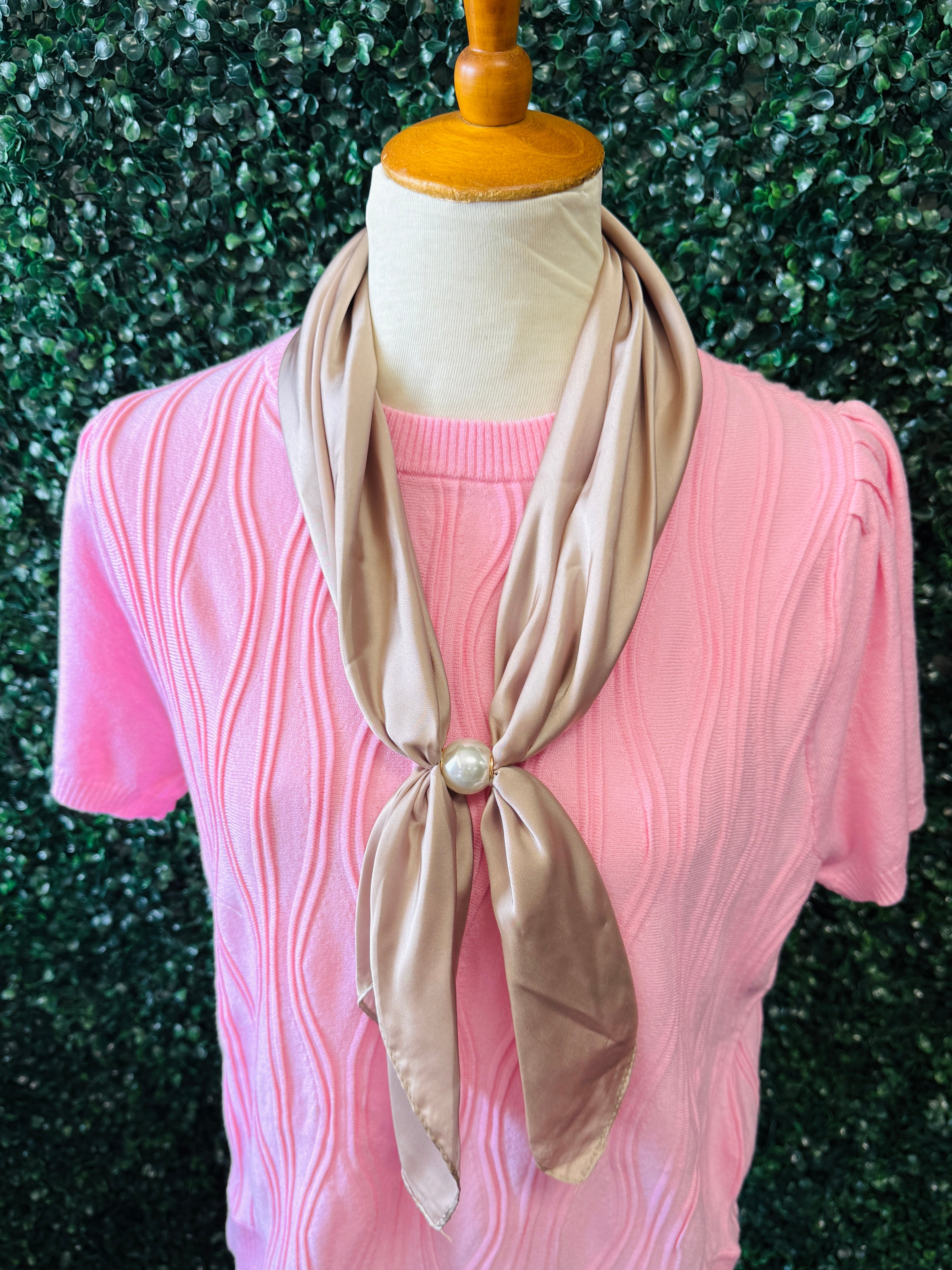 Solid Pearl Closure Scarf Necklace