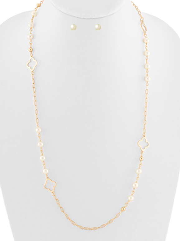 Clover Pearl Long Necklace