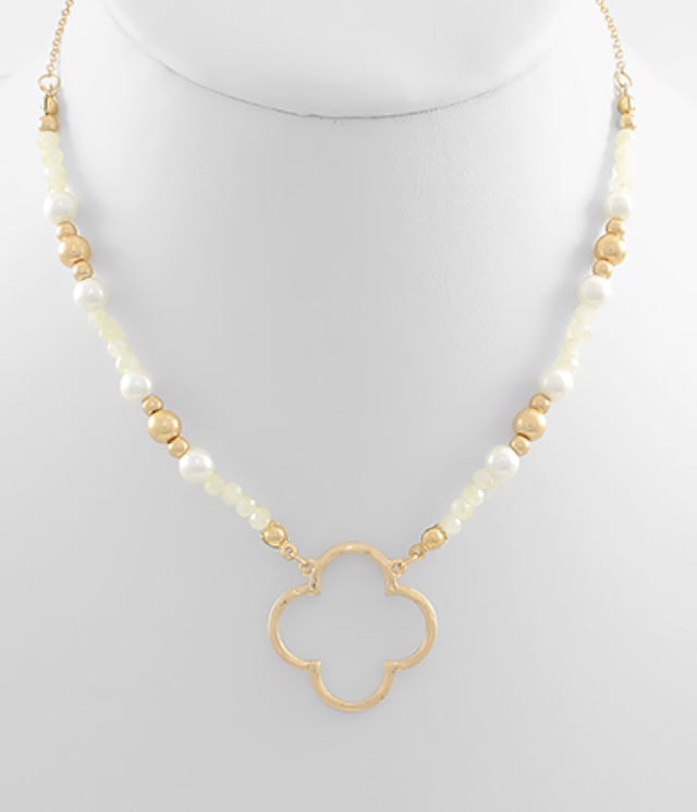 Clover Pendant Beaded Necklace