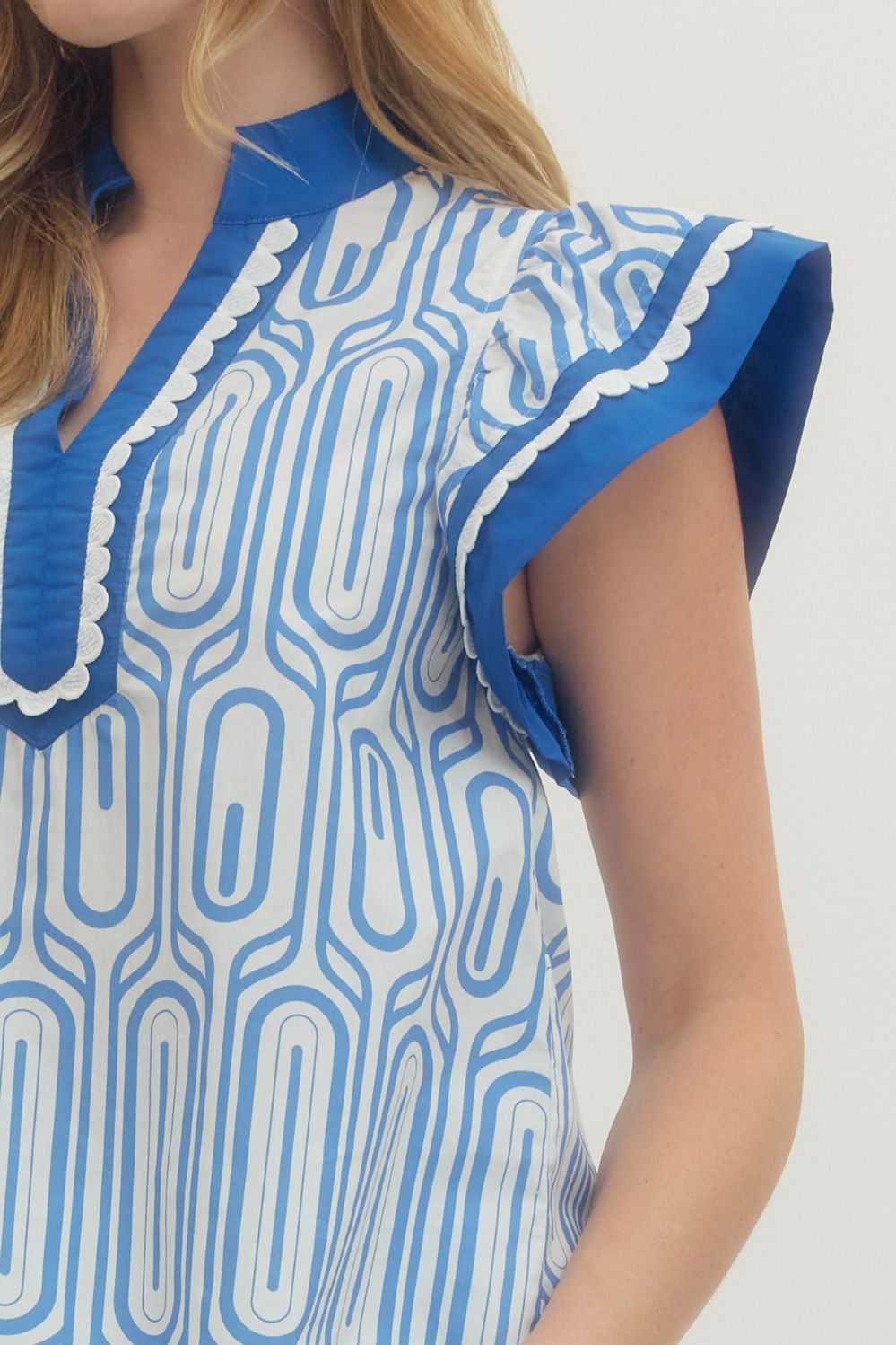 Blue Geometric Scallop Top